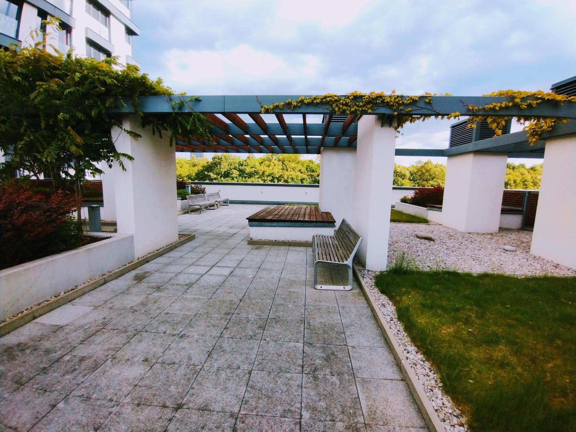 Modern With Parking Appartement Praag