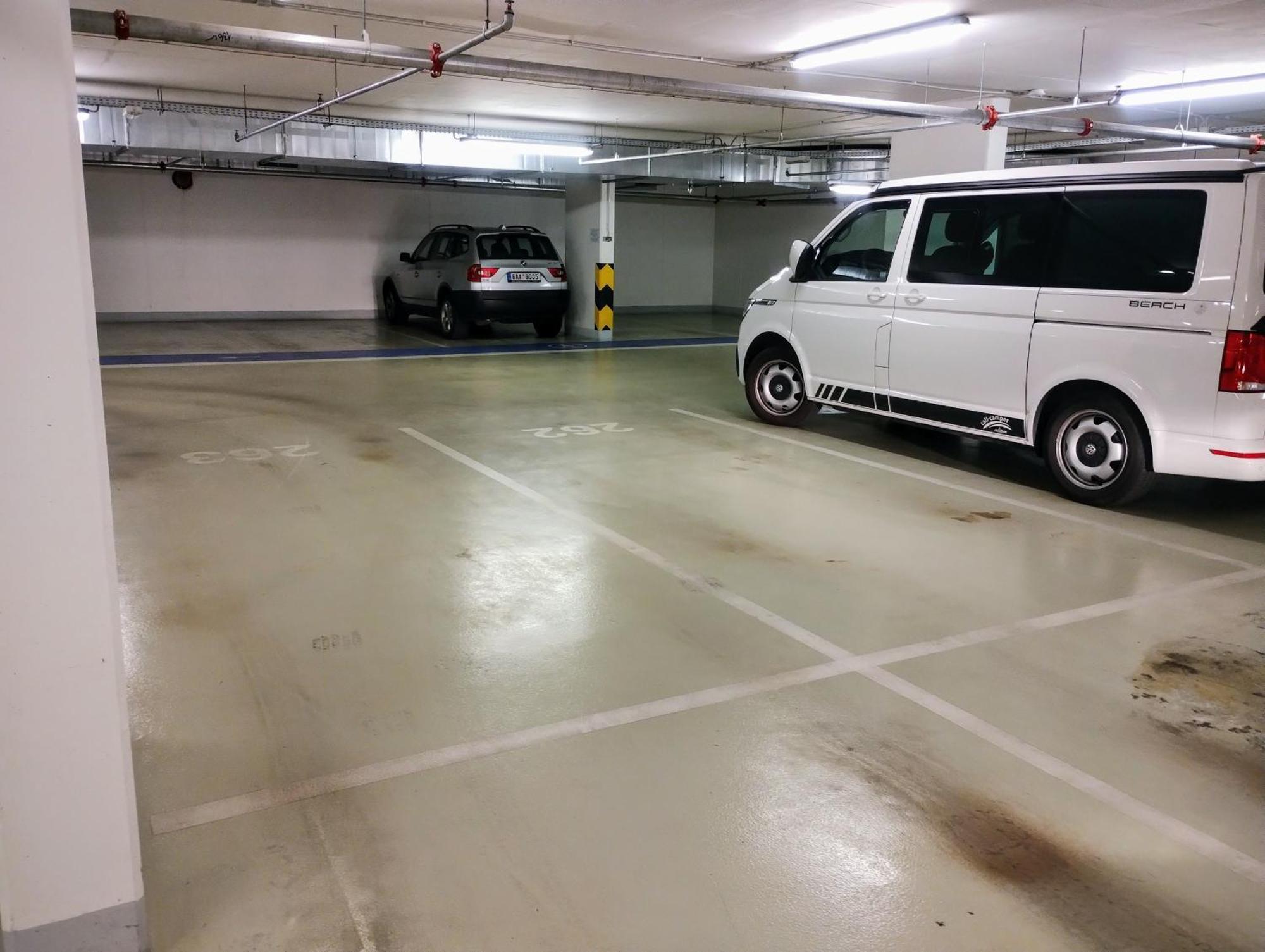 Apartment Modern With Parking